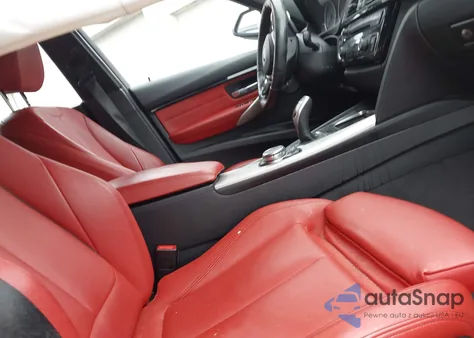 2016 BMW 328D xDrive z USA, uszkodzony, nr VIN WBA8J1C56GK710903